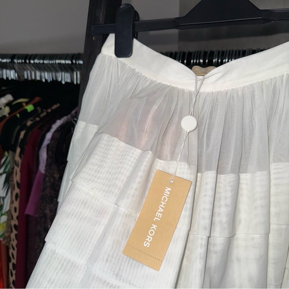 Michael Kors Collection Resort 2014 Optic White Pleated Tiered Mini Skirt - Picture 4 of 11